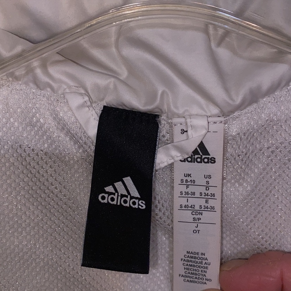 Nice Adidas windbreaker - Picture 7 of 8